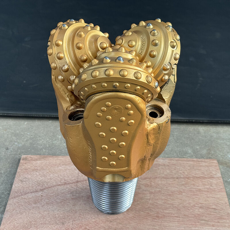 6 1/2 дюймовый IADC637 стальной зуб трикон бурильщик для быстрого бурения в мягких образованиях